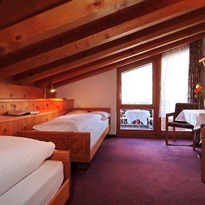Economy Kamer met Twee Aparte Bedden